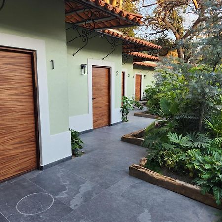 Hotel Boutique Villa Escondida, A Pasos De Lo Mejor En Tlaquepaque Kültér fotó