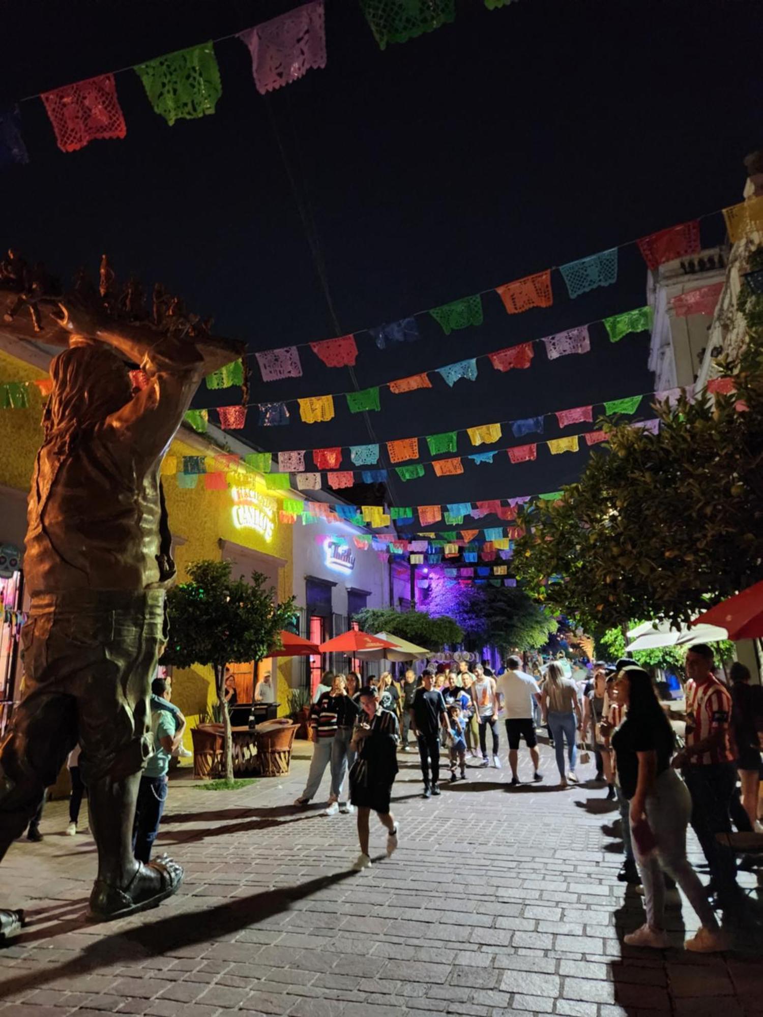 Hotel Boutique Villa Escondida, A Pasos De Lo Mejor En Tlaquepaque Kültér fotó