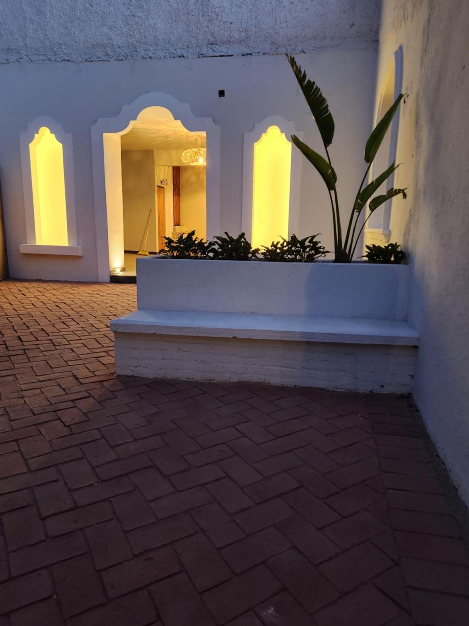 Hotel Boutique Villa Escondida, A Pasos De Lo Mejor En Tlaquepaque Kültér fotó