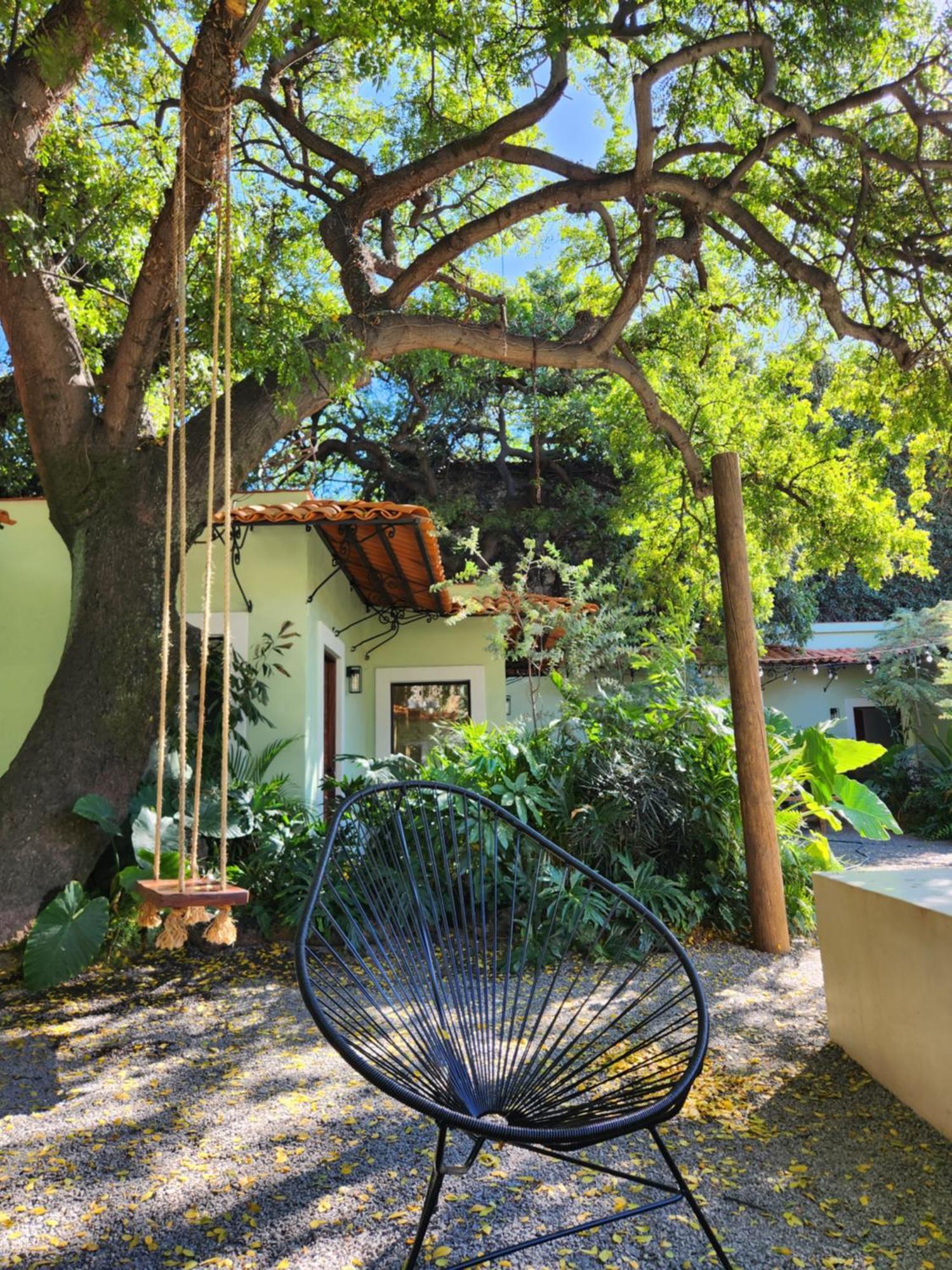 Hotel Boutique Villa Escondida, A Pasos De Lo Mejor En Tlaquepaque Kültér fotó